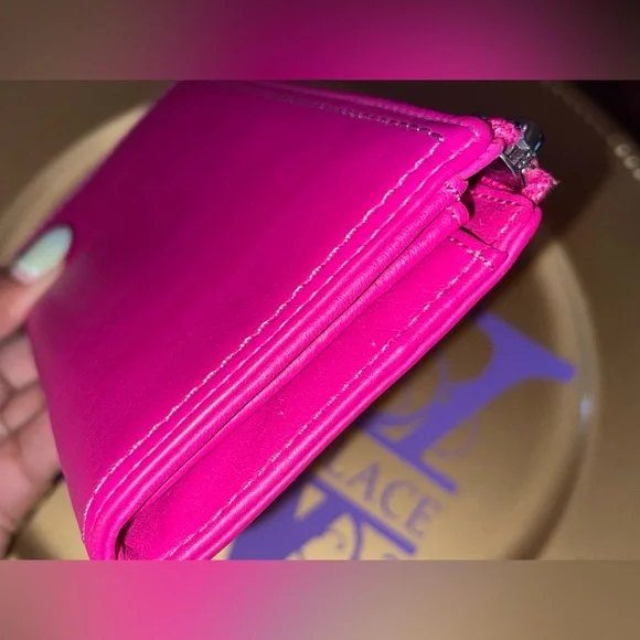 Coach Legacy Fuchsia Pink Leather Slim Zip-Around Wallet NWOT with dust bag Rare - Picture 9 of 15